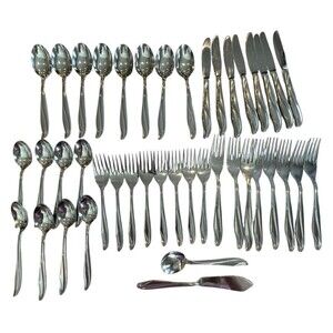 Stainless Steel Japan Flatware Set Service for 8, with 42 pieces